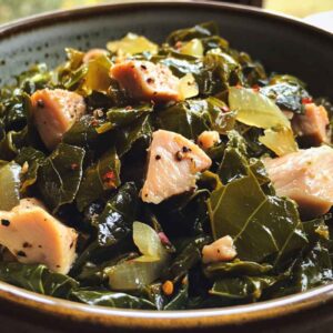 COLLARD GREENS WITH SMOKED TURKEY