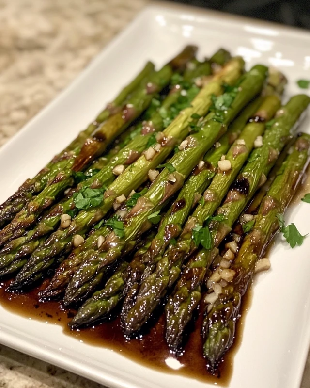 Easy Asparagus with Balsamic Glaze