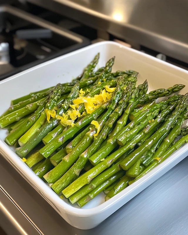 Sautéed Garlic Asparagus