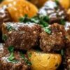 Garlic Butter Beef Bites & Potatoes