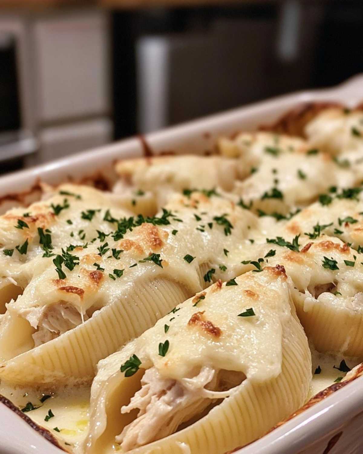 Chicken Alfredo Stuffed Shells - detail 1