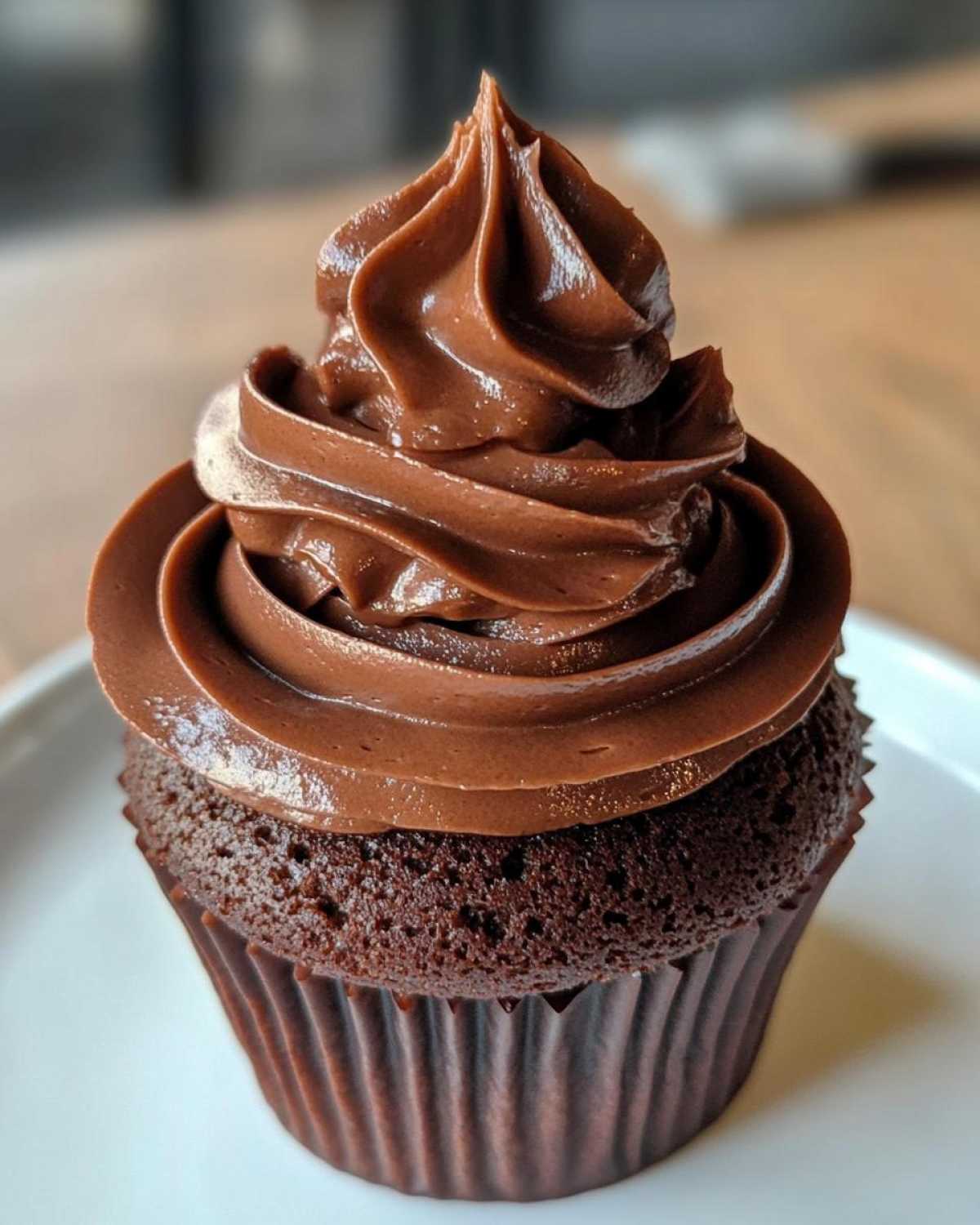 Chocolate Cream Cheese Frosting - detail 1