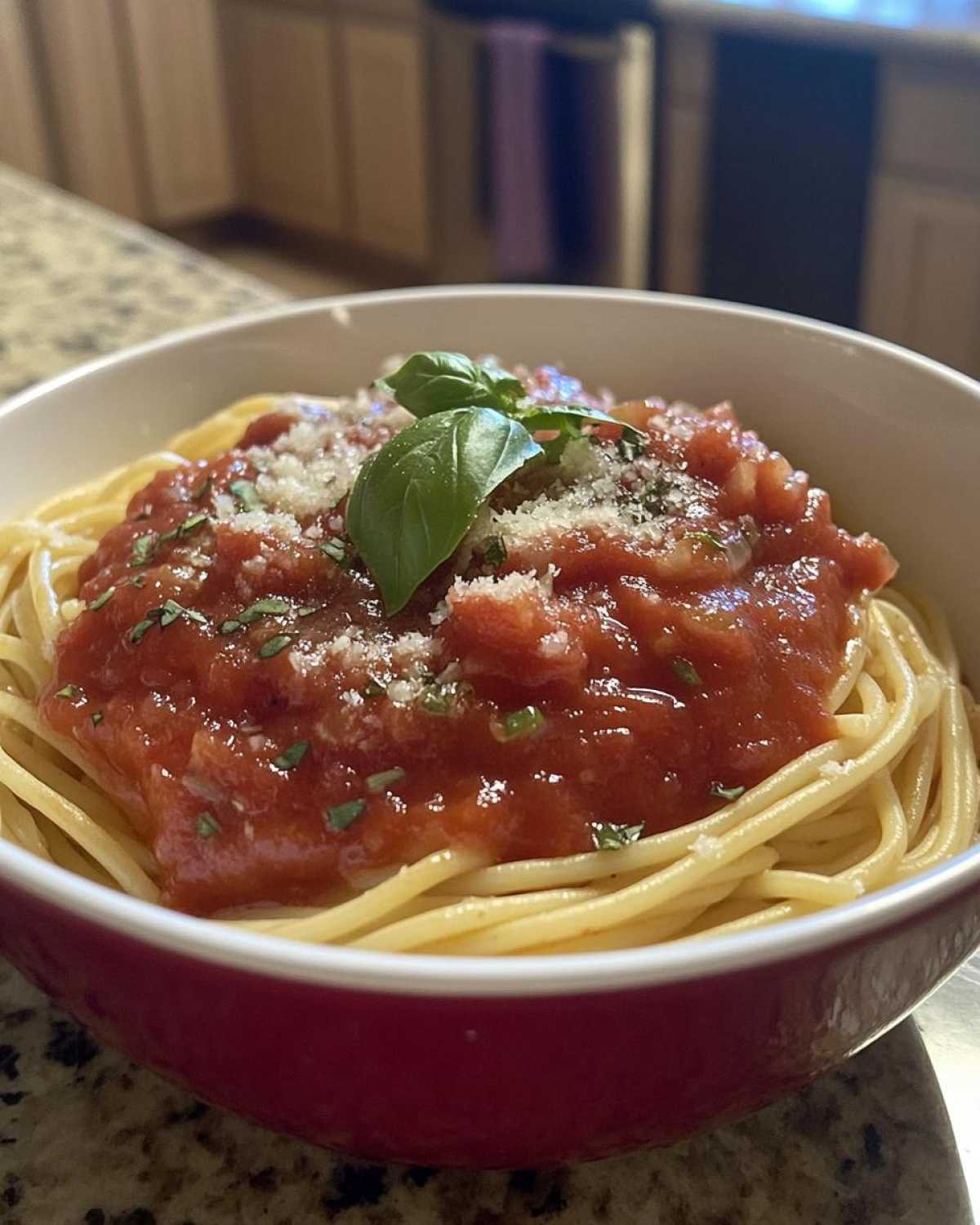 Easy Spaghetti Marinara Recipe - detail 2