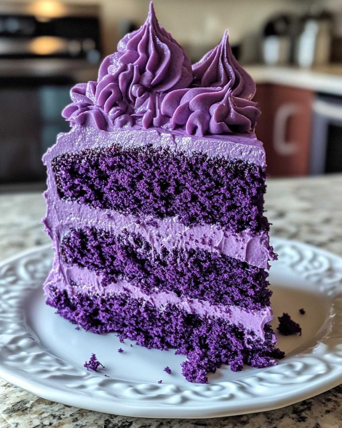 Purple Velvet Cake - detail 2