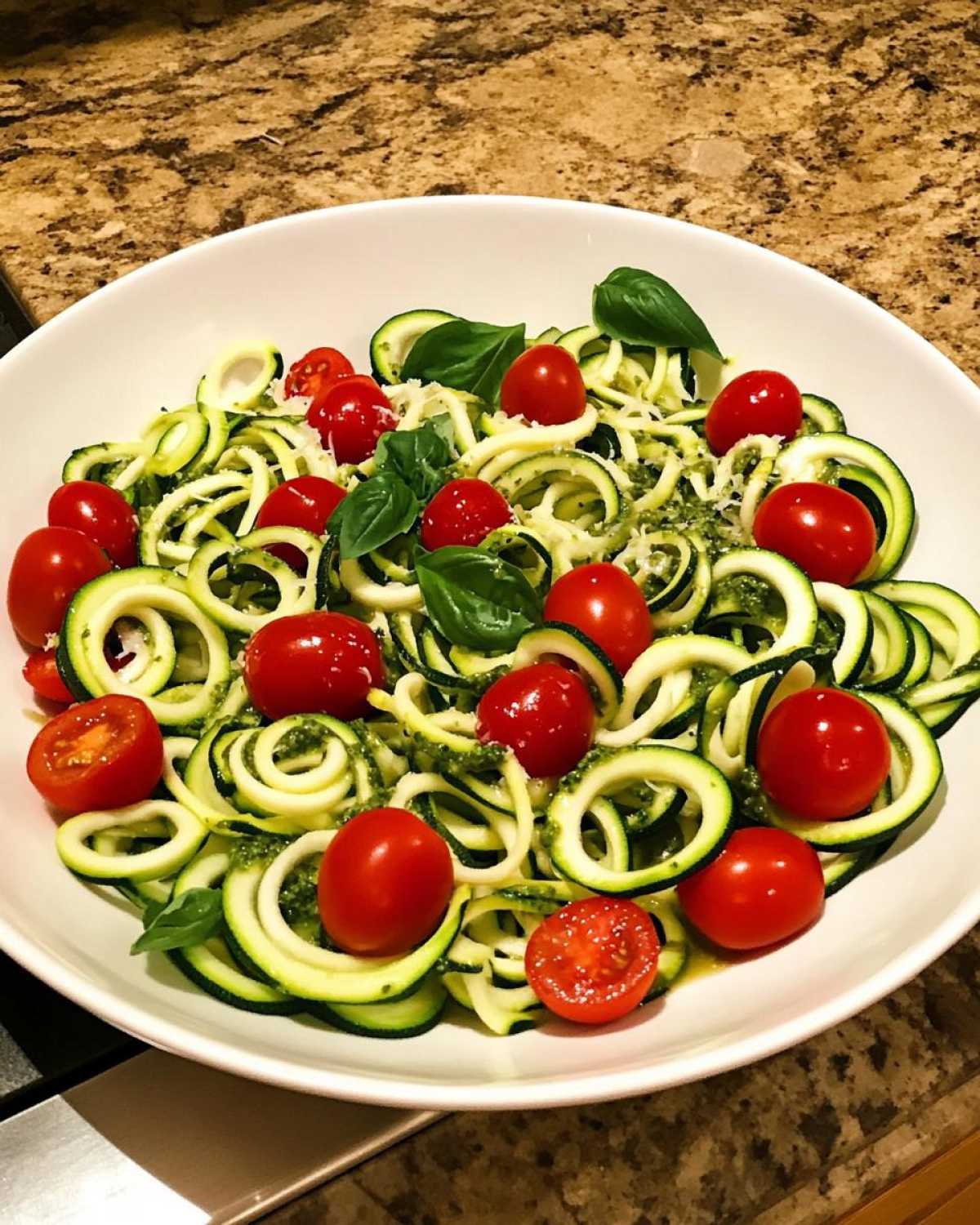 Zucchini Noodles with Pesto and Cherry Tomatoes - detail 2
