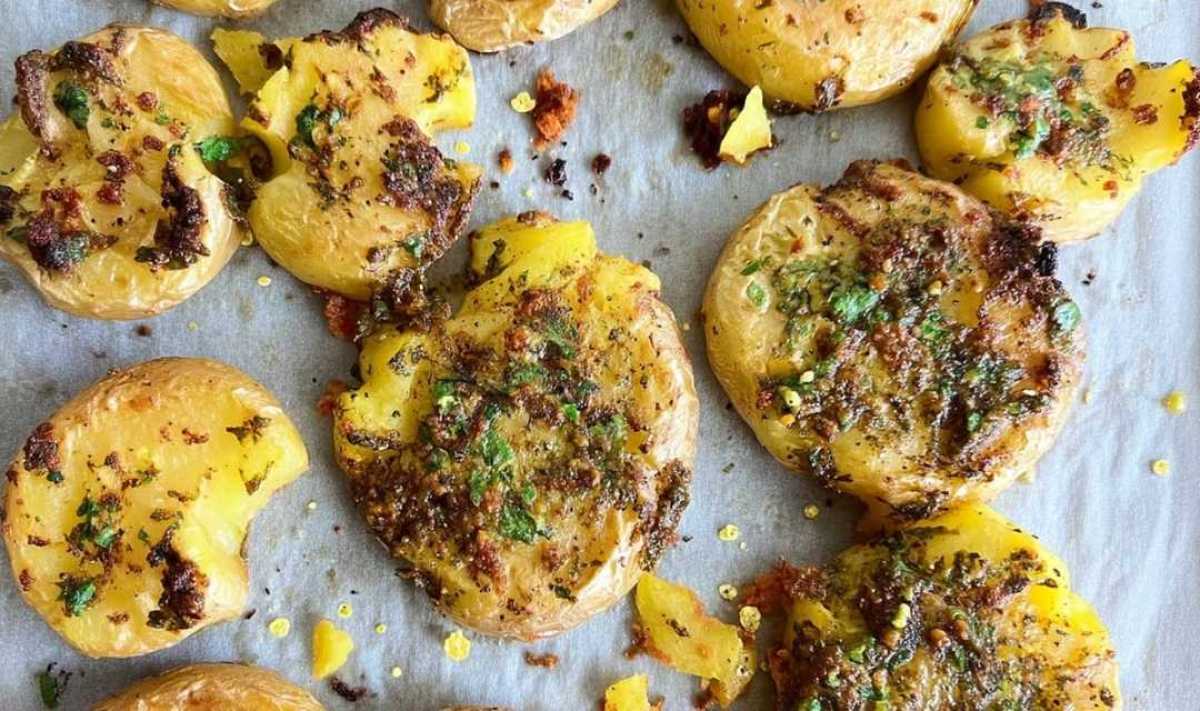 Lemon Herb Smashed Potatoes in 6 Easy Steps