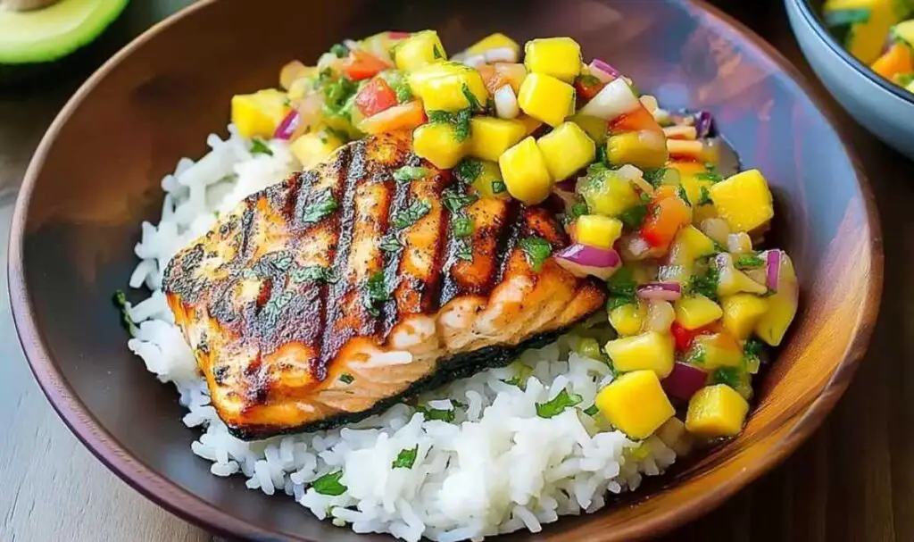 Fresh mango salsa ingredients diced mango cilantro red onion lime