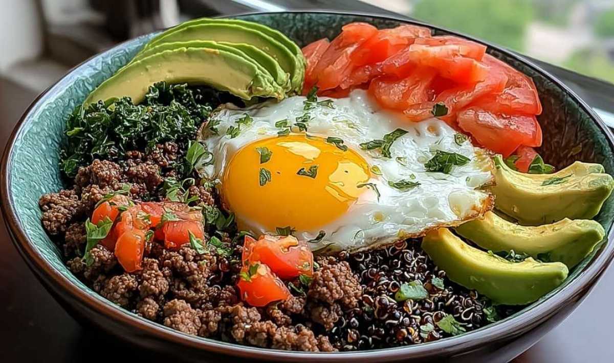 High Protein Breakfast Bowls in 15 Minutes