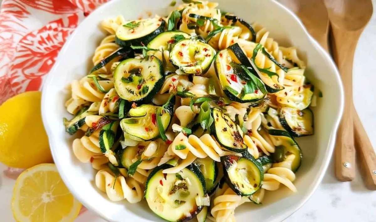 Zucchini Pasta Salad in 30 Minutes
