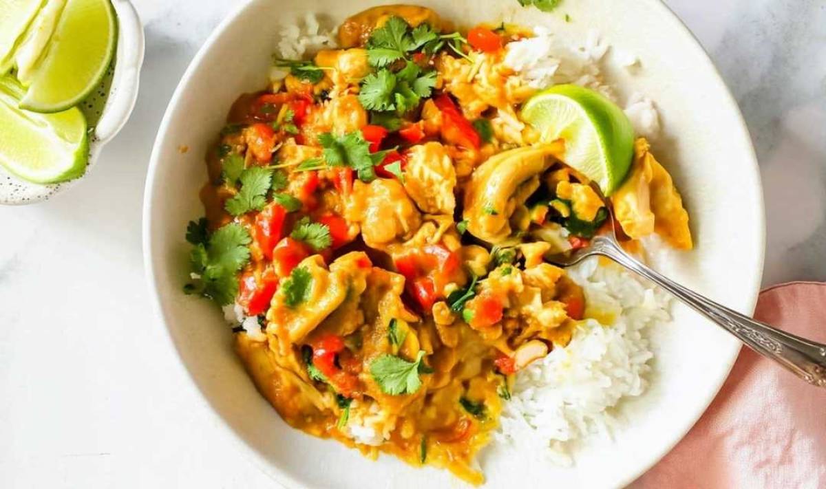Creamy Coconut Curry Chicken in 20 Mins