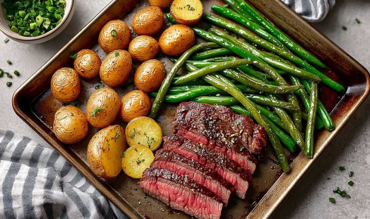 Herbed Steak Sheet Pan Dinner – So Easy!