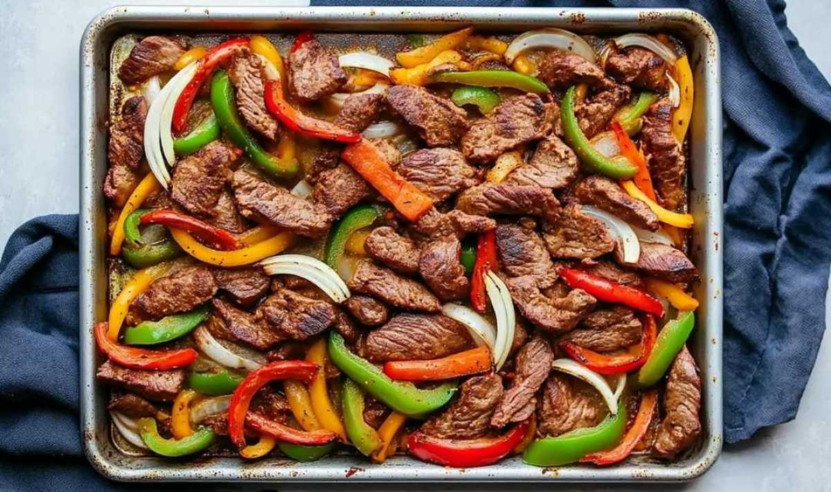 Easy Sheet Pan Skirt Steak Fajitas