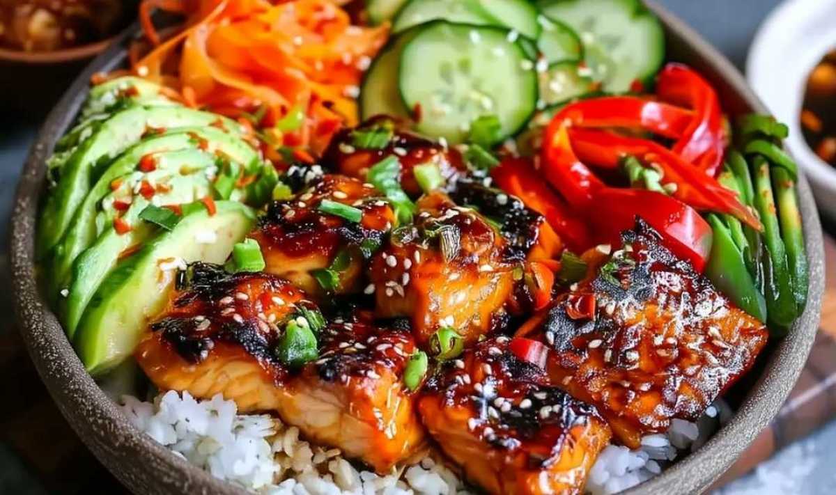 Sriracha Honey Salmon Bowls in 20 Minutes