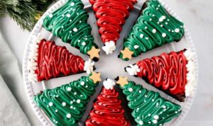 Frosted Christmas Brownies (4)