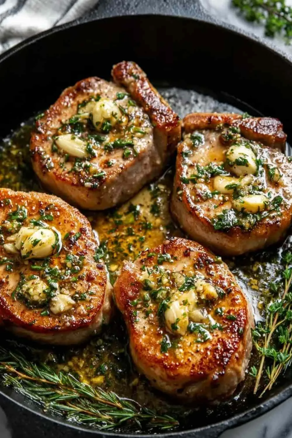 Garlic Butter Pan Seared Pork Chops in 20 Minutes