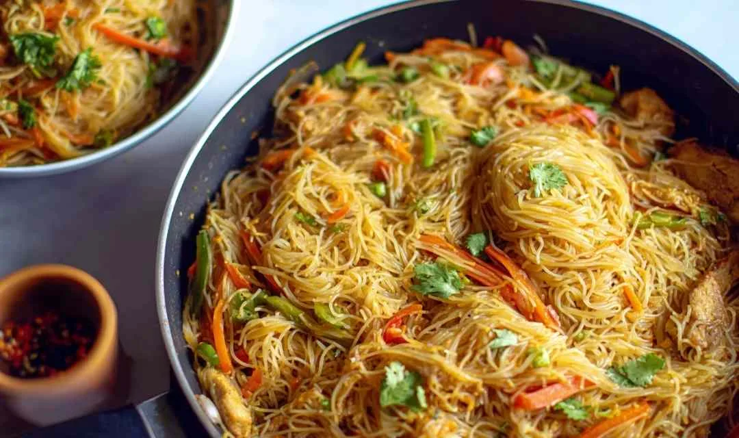 High Protein Chicken Vermicelli Noodles: Easy One Pot 25-Minute Recipe