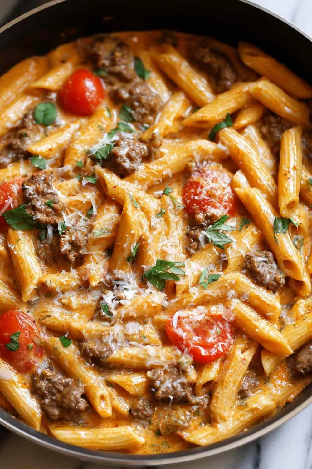 One pot creamy tomato beef pasta