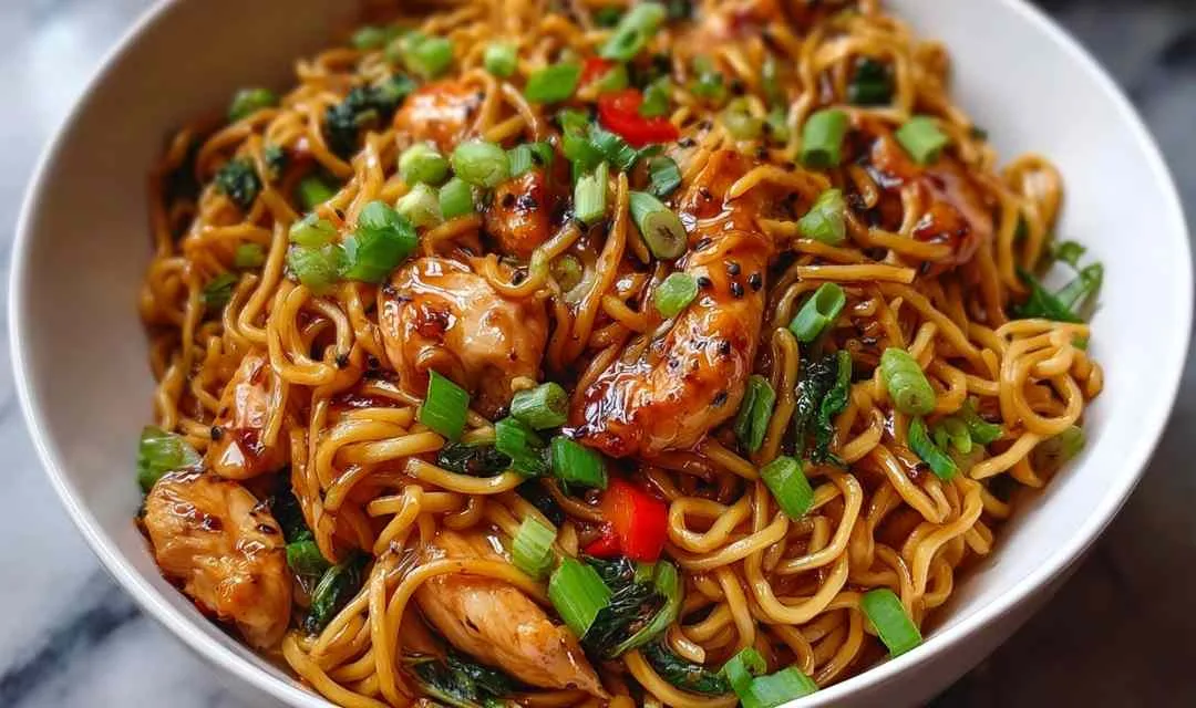 Sticky Garlic Chicken Noodles: Quick 30-Minute Weeknight Dinner