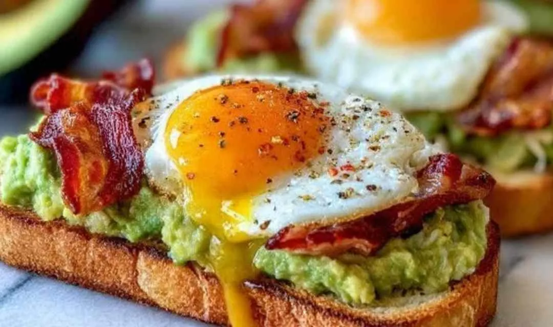 Avocado Bacon And Egg Toast