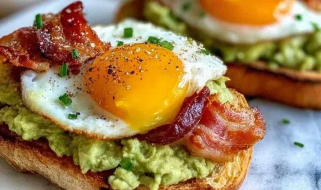 Avocado Bacon And Egg Toast