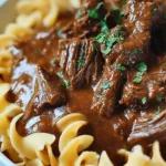 Slow Cooker Beef & Noodles
