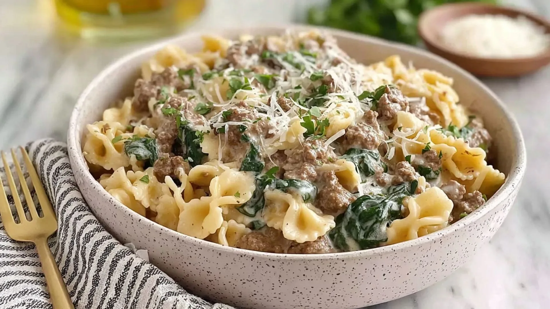 Crockpot Ground Beef Pasta