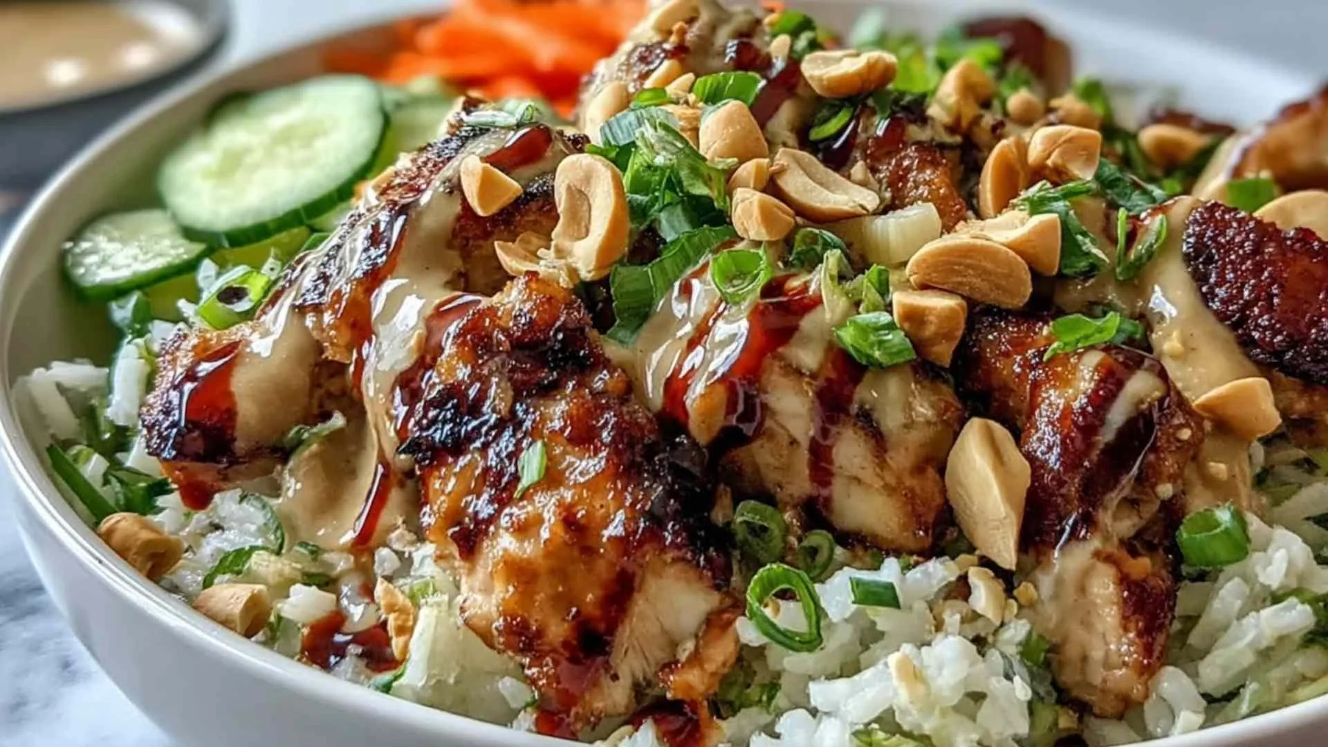 Peanut Chicken Protein Bowl