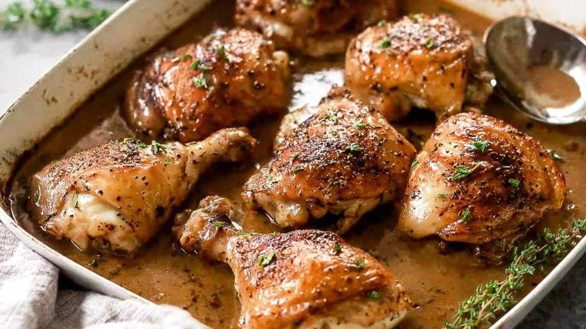 Gravy baked chicken thighs and drumsticks