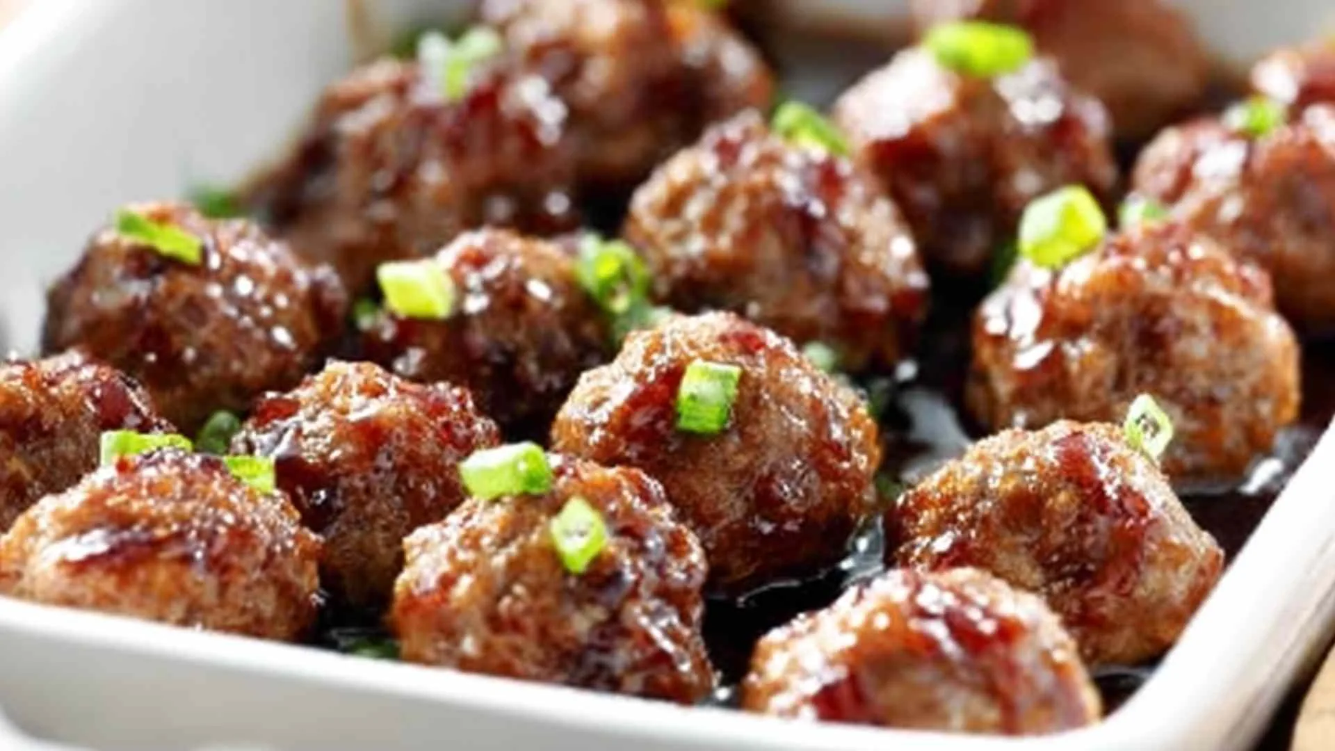 honey sriracha ground turkey meatballs